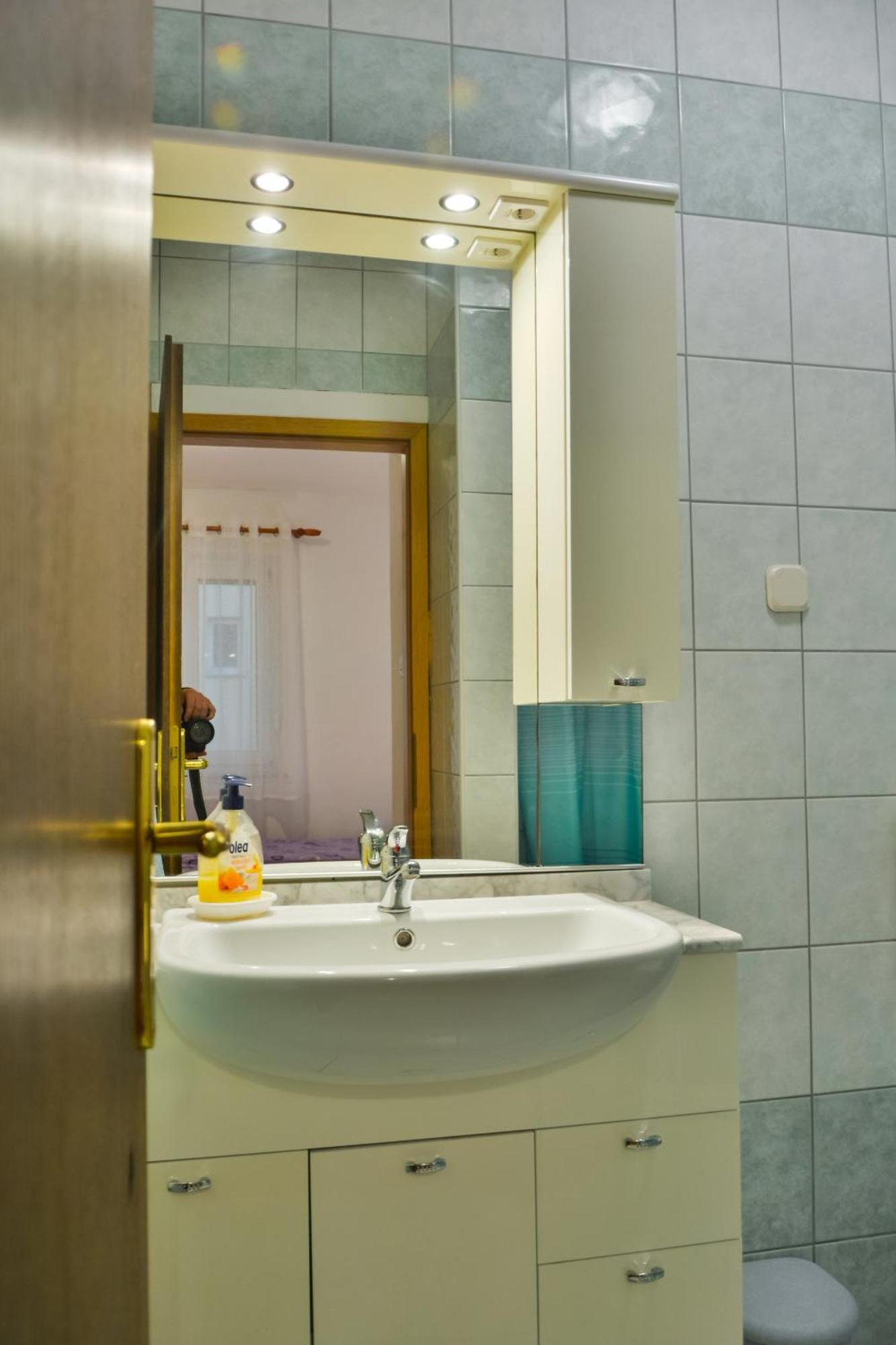 Apartments With A Parking Space Senj - 11520 الغرفة الصورة
